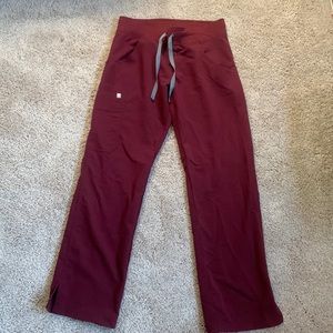 Figs XSP Kade in Burgundy